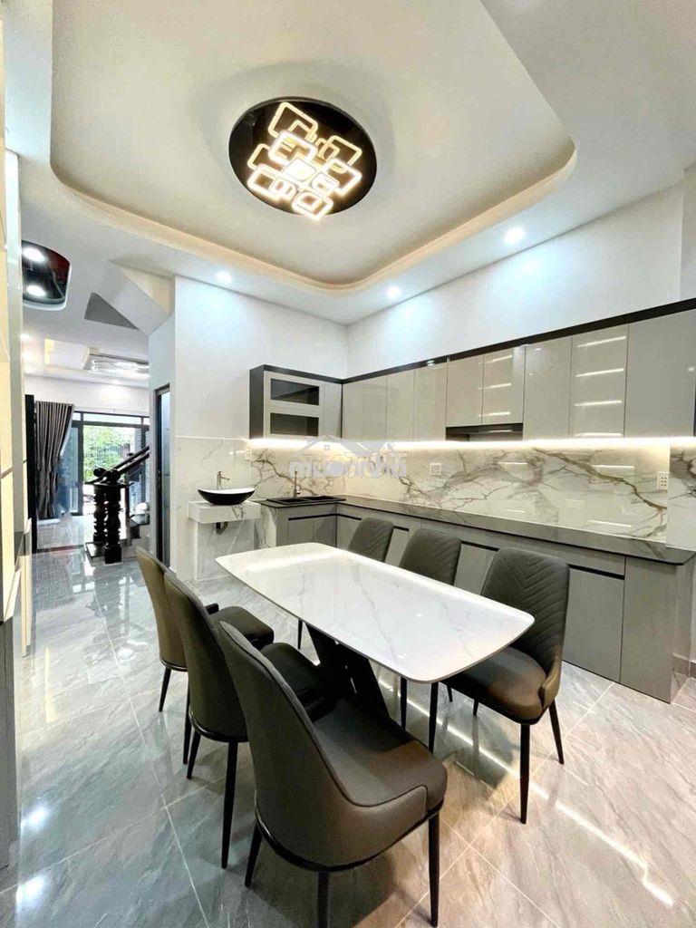 Quận 7 - 4 tầng mới - xe hơi vào nhà - ngay hoàng quốc việt - hơn 7tỷ - Ảnh 2