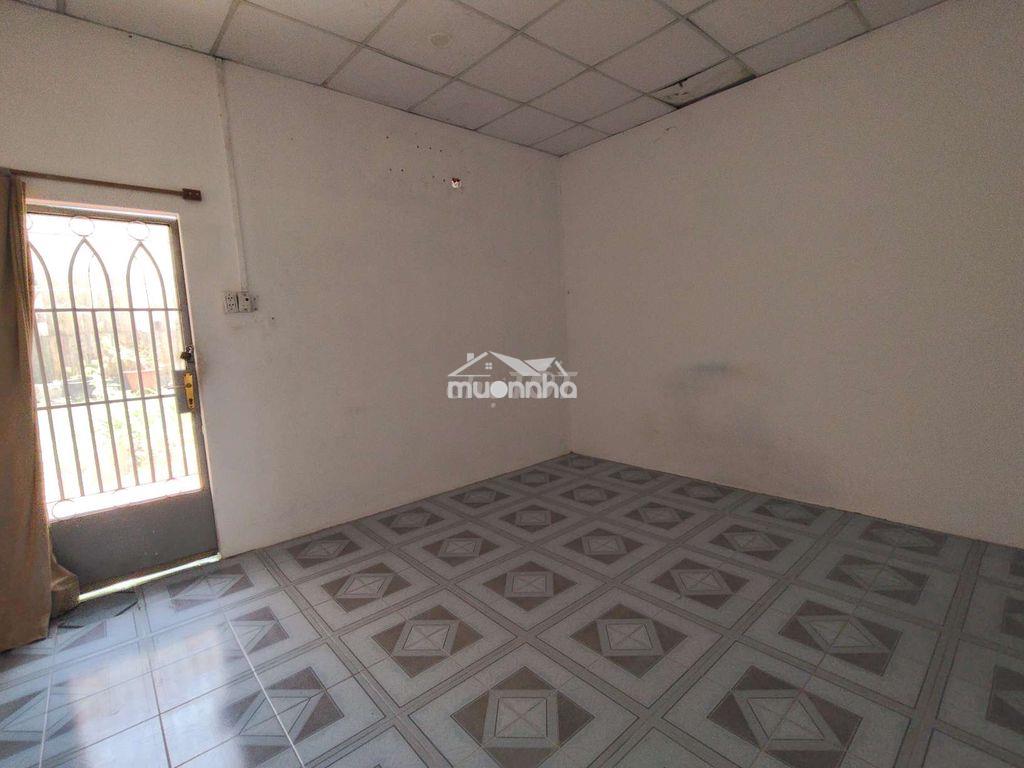 🔥Nhà rộng ngay giáo xứ thanh đa- đường tầm vu, chỉ 11tr- làm kho, vp - 4