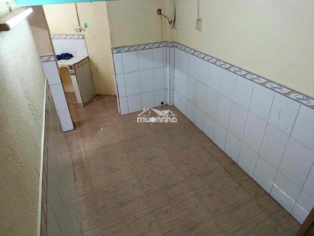 Bán nhà ngang rộng- hẻm đẹp,tôn dan - 4
