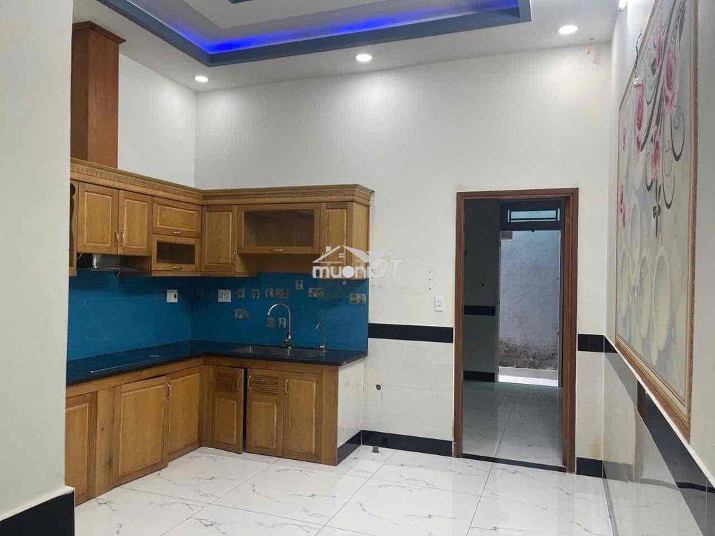 Cho thuê nhà 1 trệt , 3 lầu dt 4x25 , giá thuê  22tr - Ảnh 2