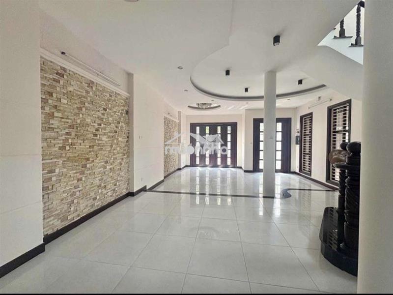 🌳🌳Biệt thự kế bên aeon 8x20m 4 tầng 7pn ở ngay🍁🍁