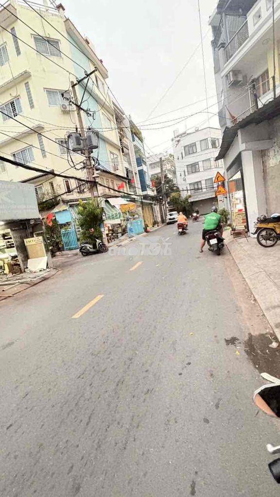 Kho 180m2 gần đầm sen - đường xe tải 8m - Ảnh 4