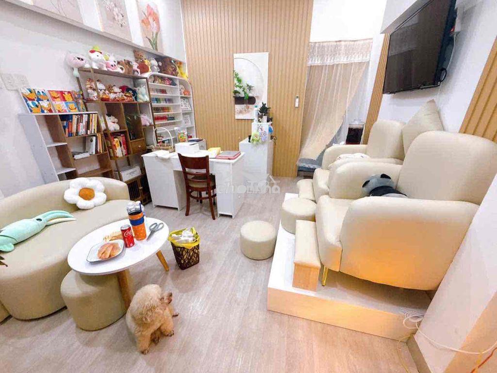 Nhà mặt tiền huỳnh văn bánh - Ảnh 3