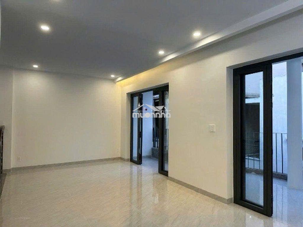 Cho thuê nhà nguyên căn lam sơn - ngang 8 mét, hầm để xe. giá chỉ 3x - 3