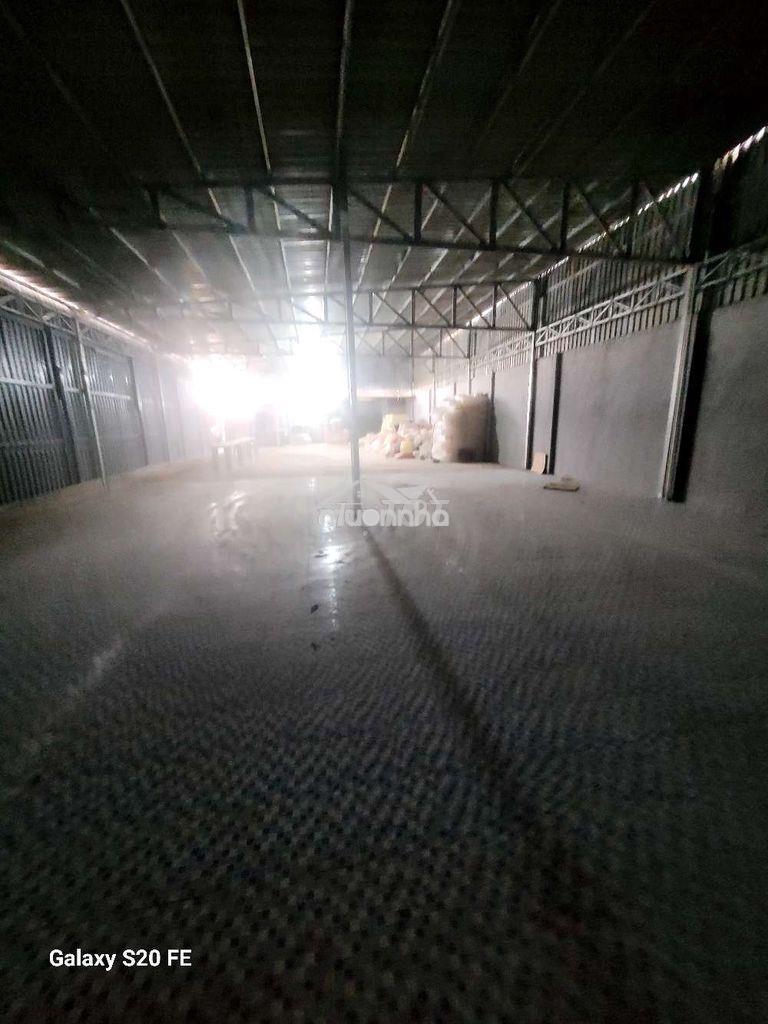 Cho thuê 540mv xưởng thạnh xuân quận 12
dt 12x45m đườg xe tải lớn
35tr - Ảnh 3