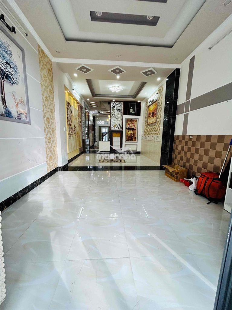 Nhà mới đẹp 4 phòng kdc đại học y dược