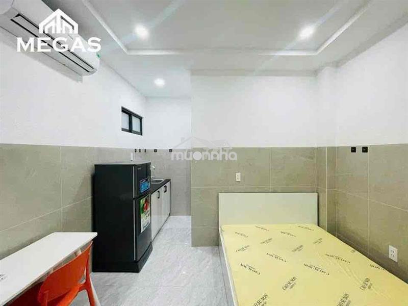 Phòng cho thuê đầy đủ nội thất, thang máy đi bộ đh bách khoa q10
