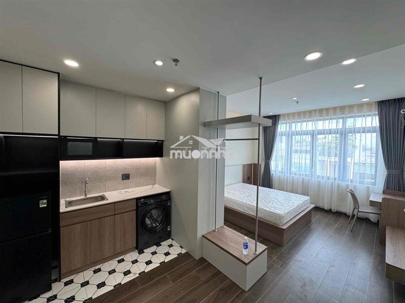 Giá tốt căn hộ tách bếp 8tr ngay sân bay có thang máy
