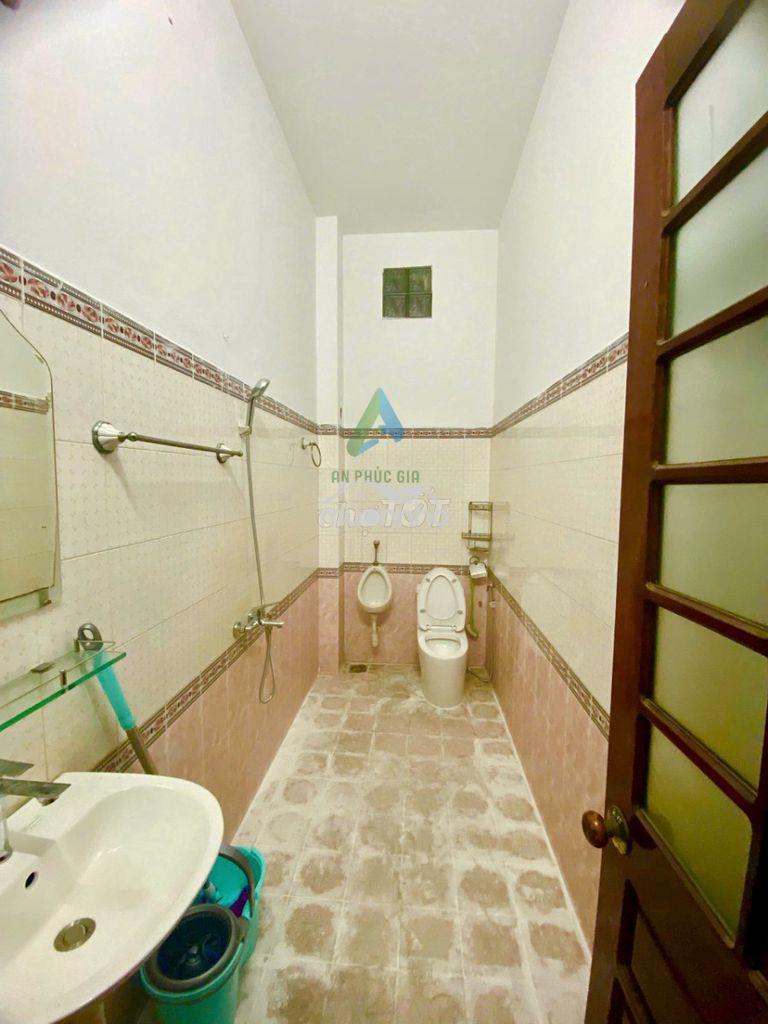 Văn phòng tầng 3 80m2 cho thuê 5 triệu/tháng ngay helio