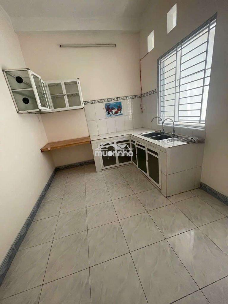 Cho thuê lầu 1, hơn 100m2, hẻm xe tải -  hồ văn huê p9 pn - Ảnh 2