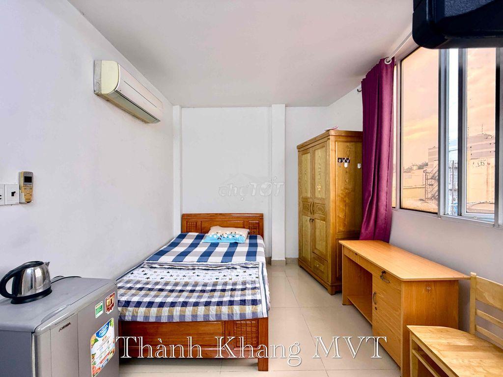 Cho thuê căn hộ cửa sổ thang máy full nội thất gần đại học kinh tế ueh - 2