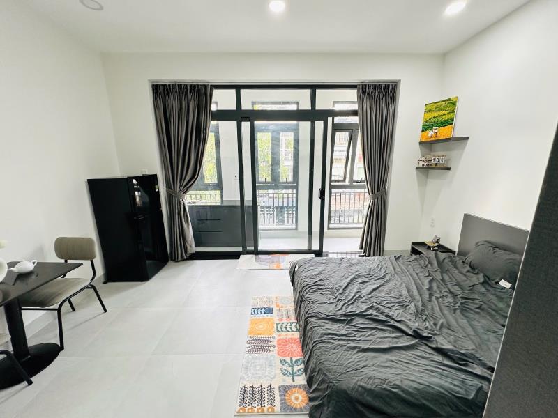 Cho thuê căn hộ studio- full nội thất - boncon to- máy giật riêng- tách bếp-phạm huy thông- bình thạnh - Ảnh 3