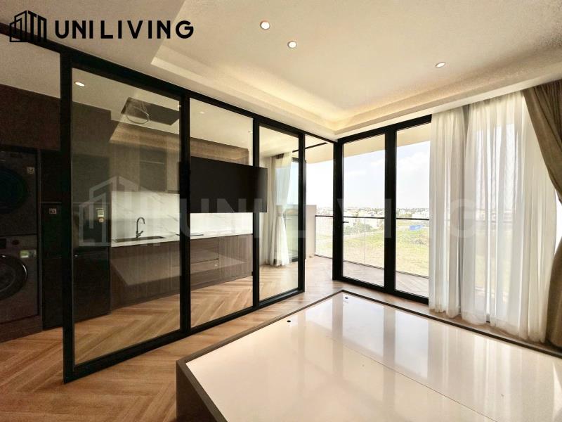 Cho thuê căn hộ ban công tách bếp/máy giặt sấy riêng tại phòng