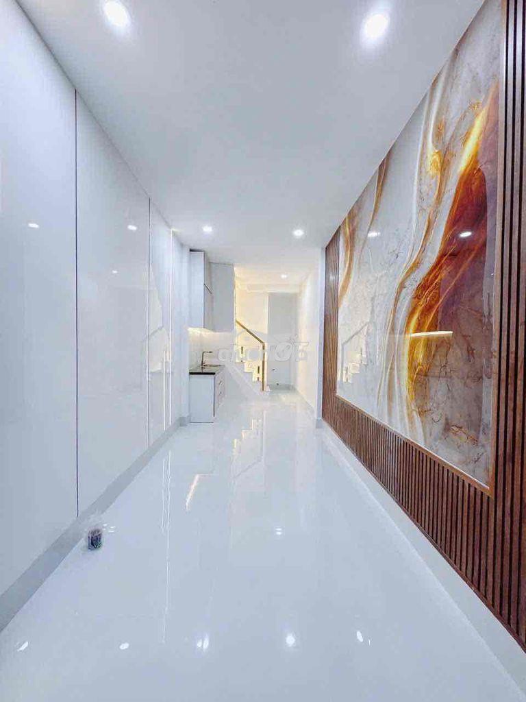 Nhà đẹp 3 tấm quận 4 - nguyễn khoái - Ảnh 2