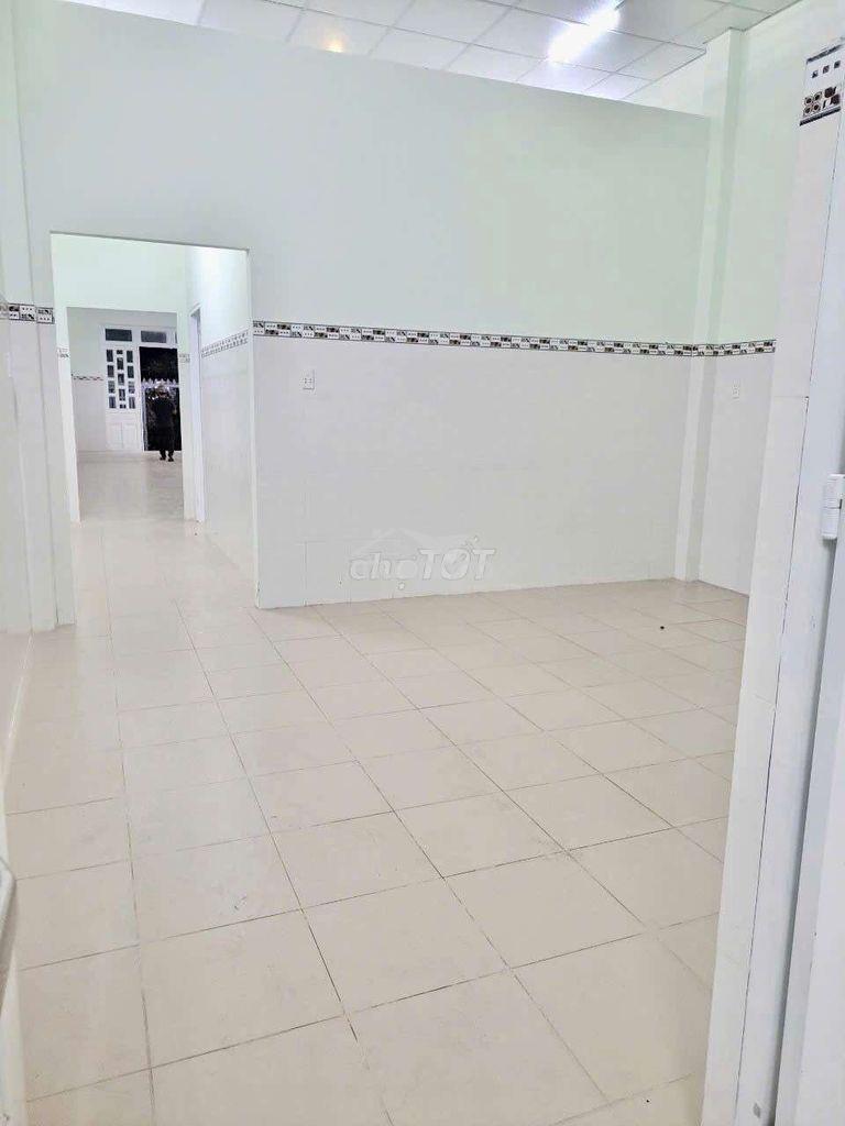 Nhà kho 8tr 150m2( 5×30_1pn) - Ảnh 3
