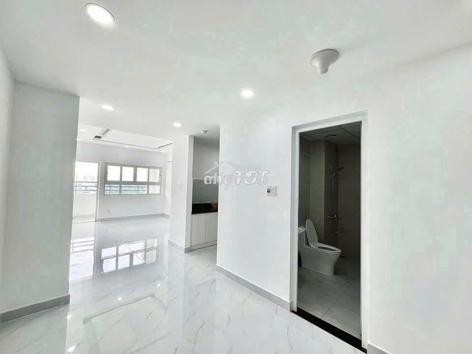 Căn hộ mới tinh giá rẻ thoáng mát lầu 15  - Ảnh 3