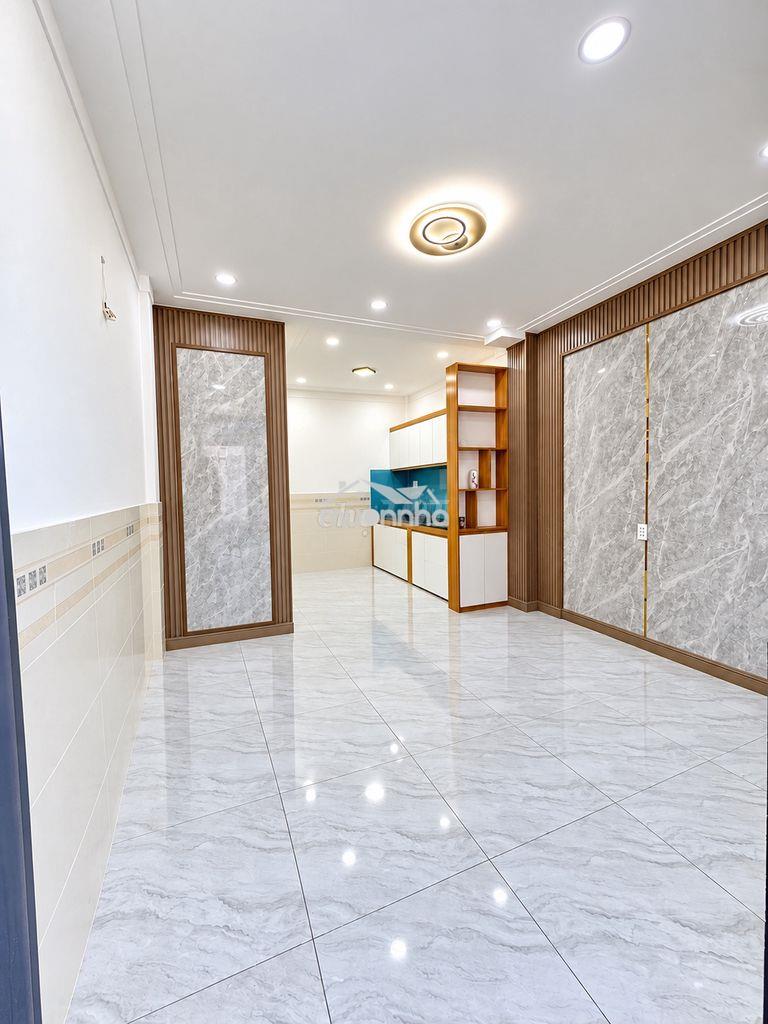 Nhà (dt:3,8x7m) giá 1tỷ430tr (tl) ở nguyễn văn quá gần giáo xứ chợ cầu