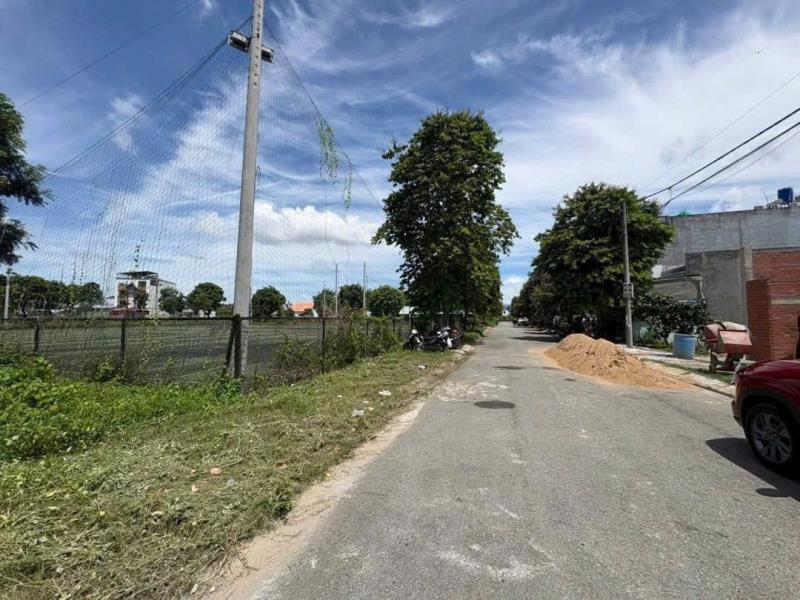 Bán nền thổ cư đường số 6, kdc hoàng long, thị trấn bến lức dt 110m2 giá 2,1 tỷ - Ảnh 3