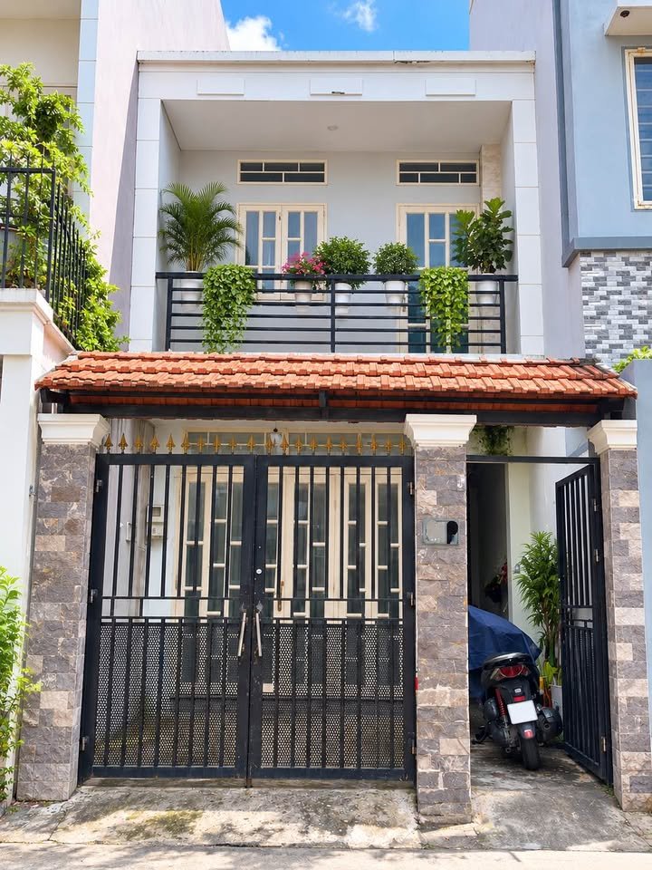Bán nhà ngay chợ tân hương tân phú – hxh – 80m² nở hậu sẵn dòng tiền nhỉnh 6
