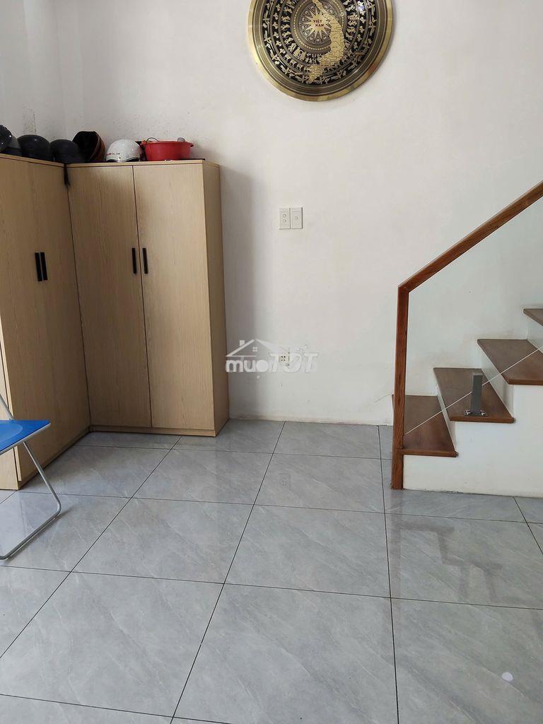 Cho thuê văn phòng lầu 1 - hẻm xe hơi trung tâm quận 1 - Ảnh 3