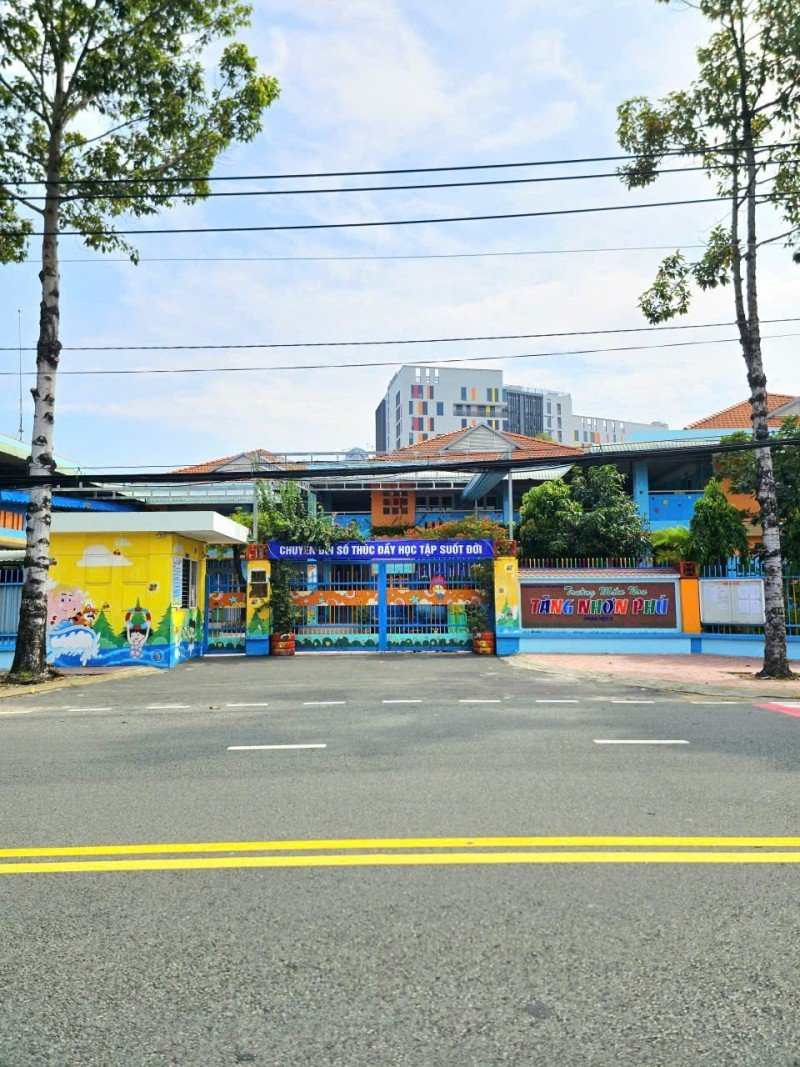 Nhà tăng nhơn phú a – 58m² – gần lê văn việt, khu công nghệ cao – 5 tỷ