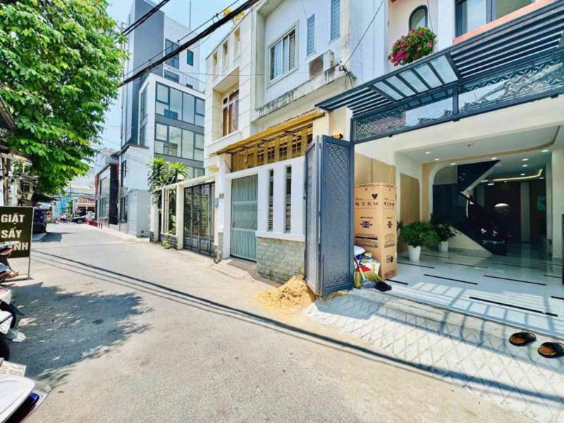 Nhà đẹp ở ngay, 4 tầng, 60m2 4,5x13,5 | trung tâm gò vấp, nguyễn văn lượng, nhỉnh 7 tỷ