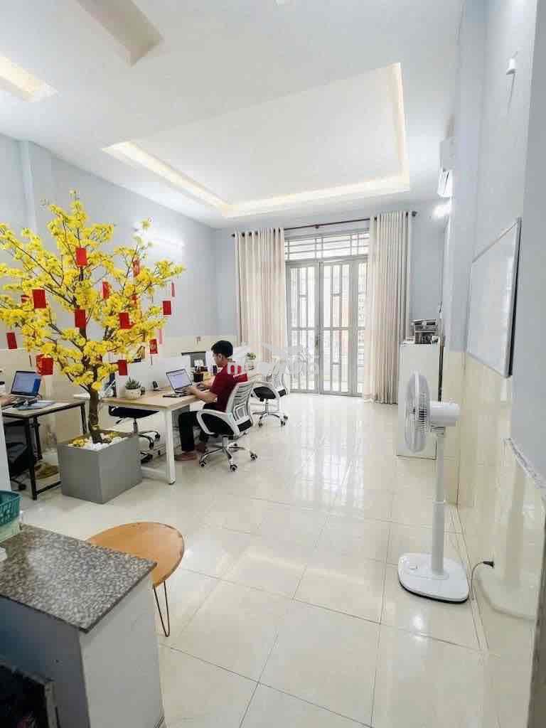 Nhà 1 trệt 1 lầu 3pn 2wc hẻm tại đường số 9 gần phạm văn đồng