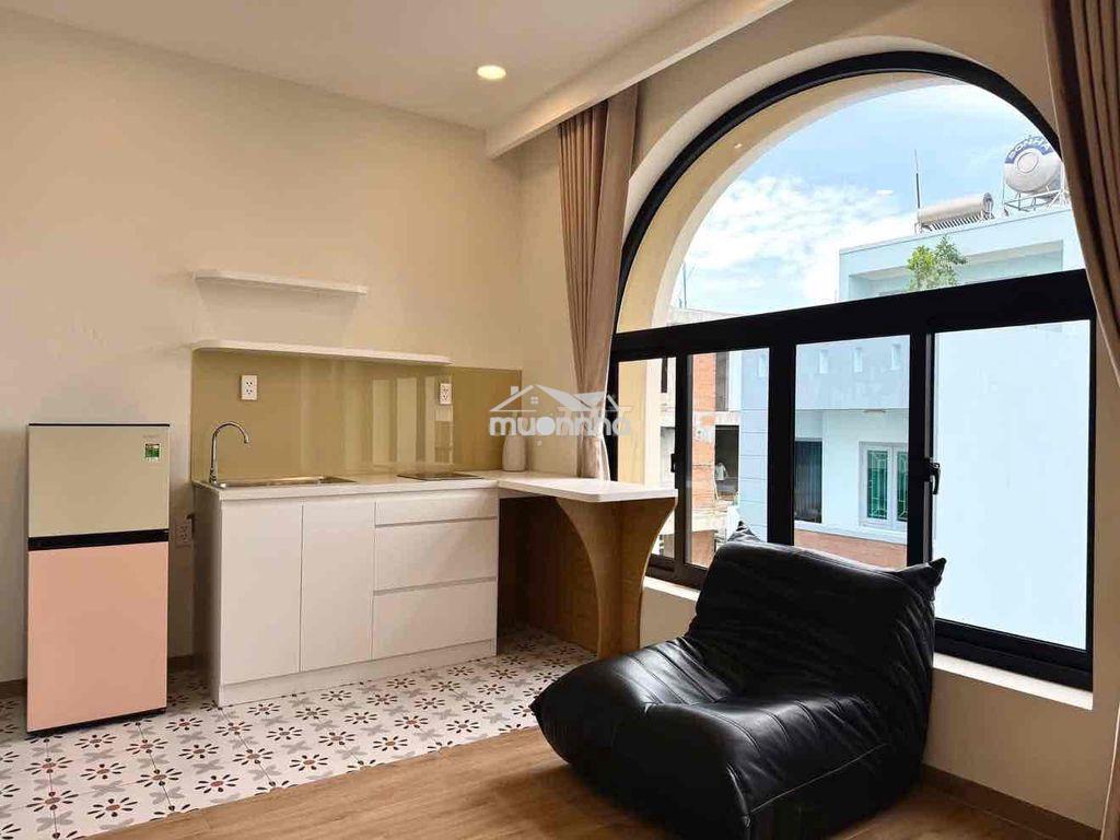 Khai trương studio cửa sổ to - Ảnh 2
