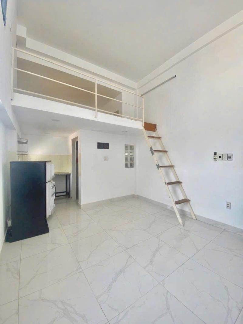 Phòng gác 30m2, máy giặt riêng, thang máy tại bình lợi bình thạnh  - Ảnh 2