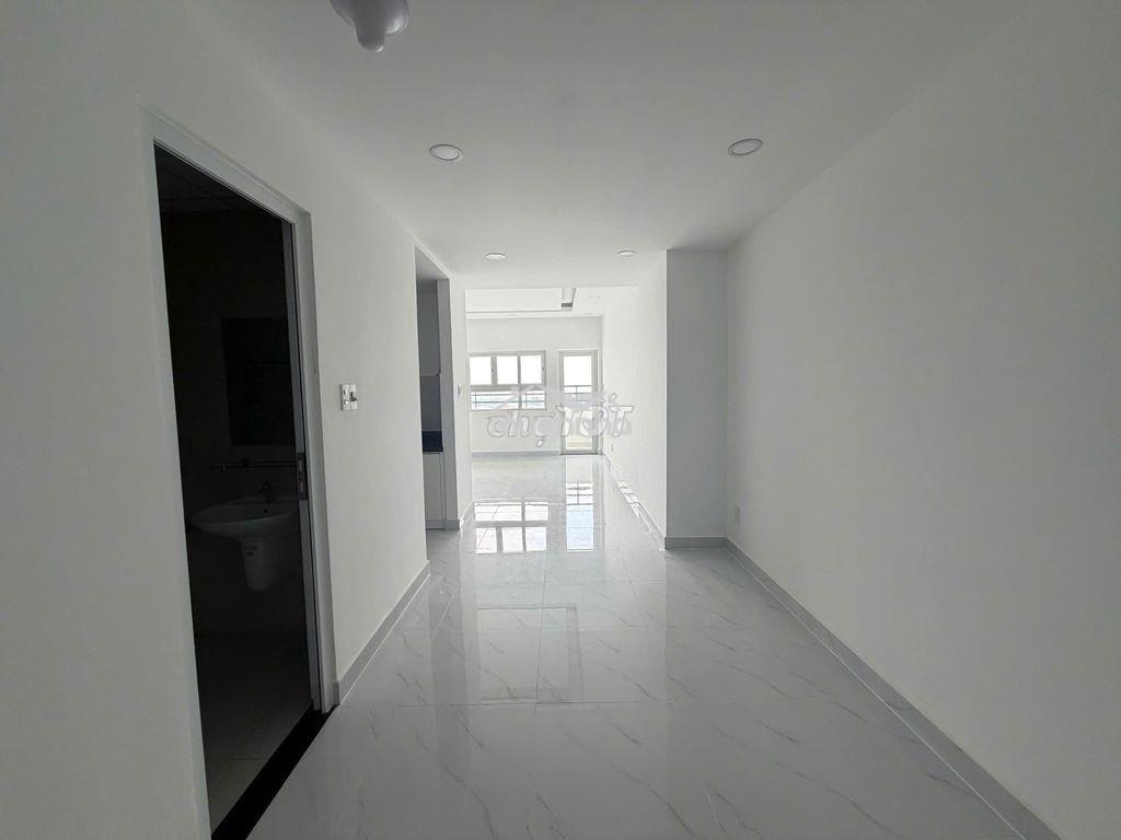 Căn hộ mới tinh giá rẻ thoáng mát lầu 15  - Ảnh 2