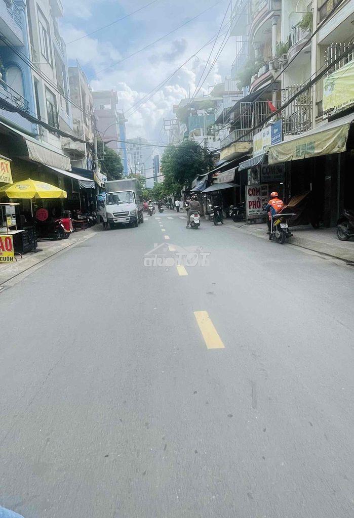 190m2 gấp bán chdv 7 tầng ngang nở hậu 10m+31pn dòng tiền 60tr/th hxh - Ảnh 4
