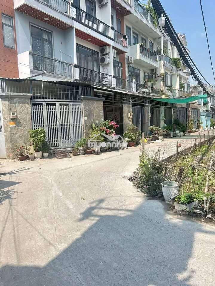 Nhà trống cần tìm sinh viên hoặc gia đình nhỏ  - Ảnh 4