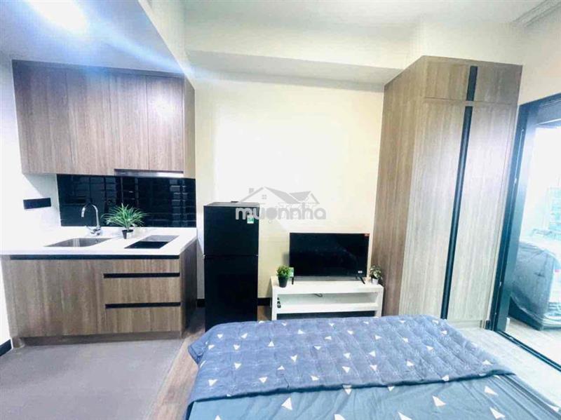 Căn hộ studio có ban công đầy đủ nội thất delasol