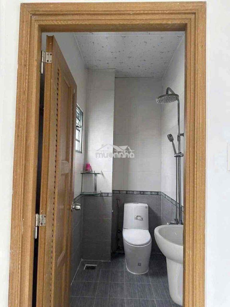 Cho thuê nguyên căn otto ngủ trong nhà - Ảnh 4