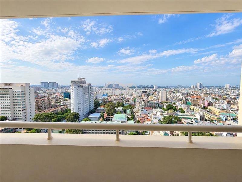 Bán gấp căn hộ hùng vương plaza, q.5 (lầu cao - view đẹp), 3pn - 3wc 