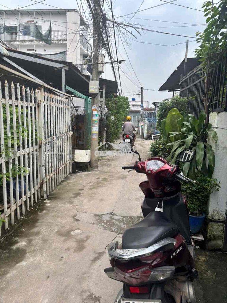 Ngan 4 m dai25 m nhà trệt ỡ chợ phú lạc vao100 m - Ảnh 2