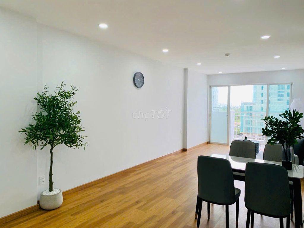 Chính chủ bán cc 312 lạc long quân  a1 66m2, 2pn thang máy - Ảnh 2