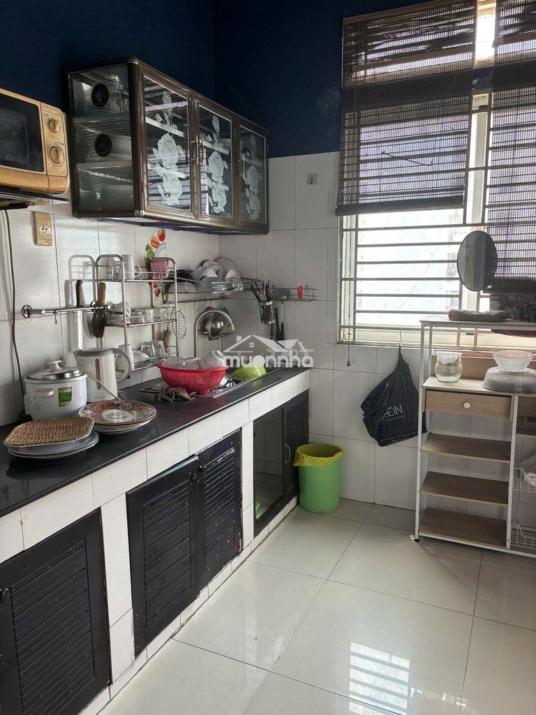 Bán chung cư 312 lạc long quân 2pn giá 3,42 tỷ - sổ hồng riêng