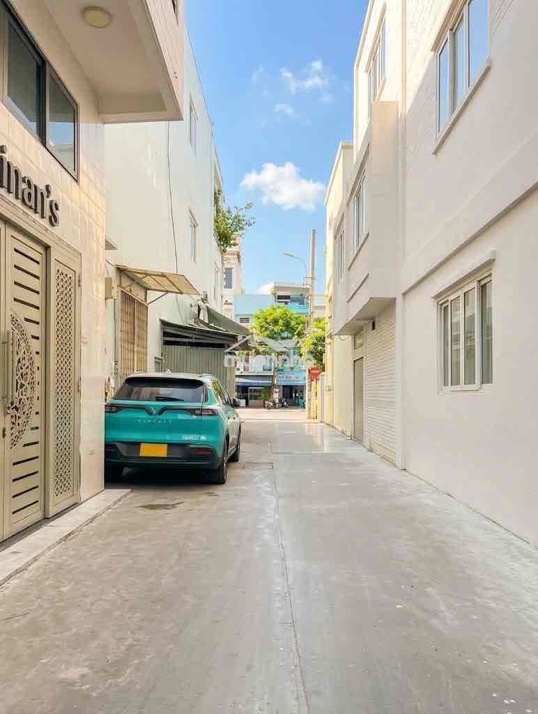 Nhà tô hiến thành - 4 x 10 , trệt 2 lầu sân thượng chỉ 5.8 tỷ