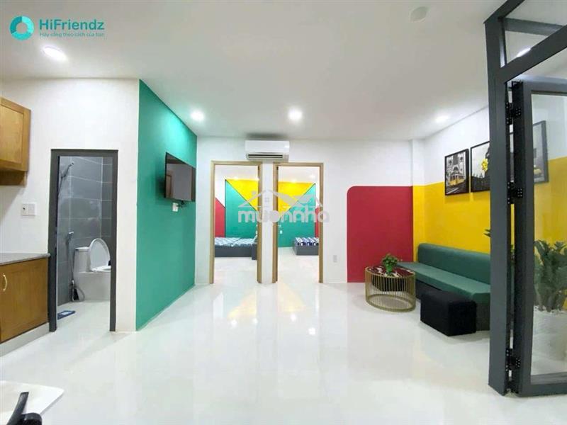 Cho thuê căn hộ 2 phòng ngủ - cửa sổ thoáng - full nội thất