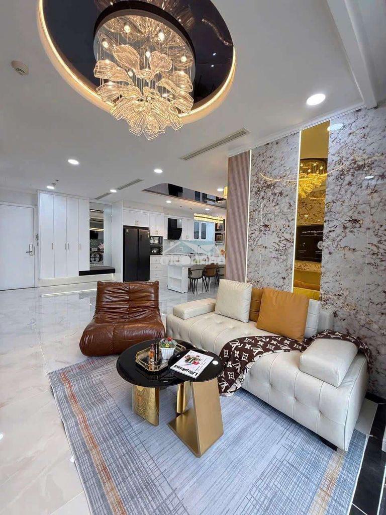 Căn hộ 3 phòng ngủ vinhomes central park nội thất siêu đẹp