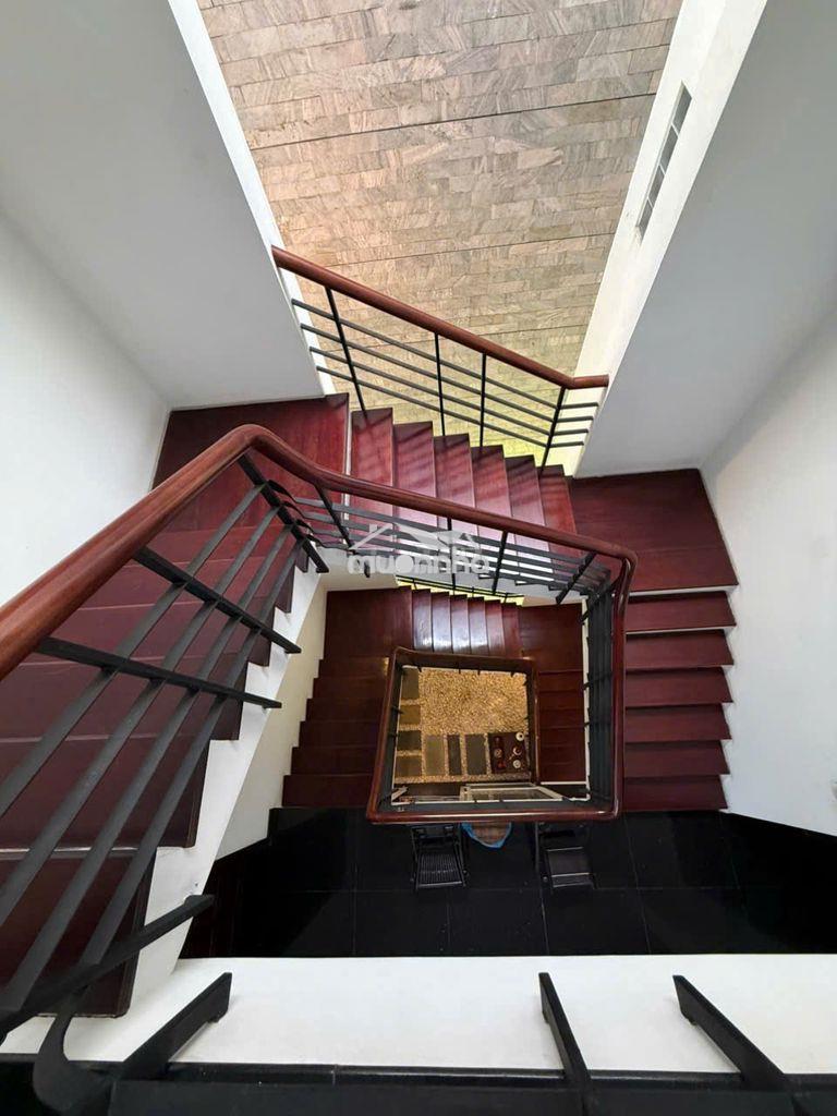 Cho thuê nguyên căn villa  2 mặt tiền, bình thạnh (cũ) - Ảnh 4