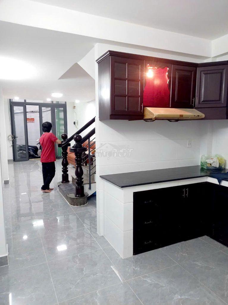 Cho thuê nhà nguyên căn trần hưng đạo, gần chợ bến thành, 4 pn, 2 wc - Ảnh 4
