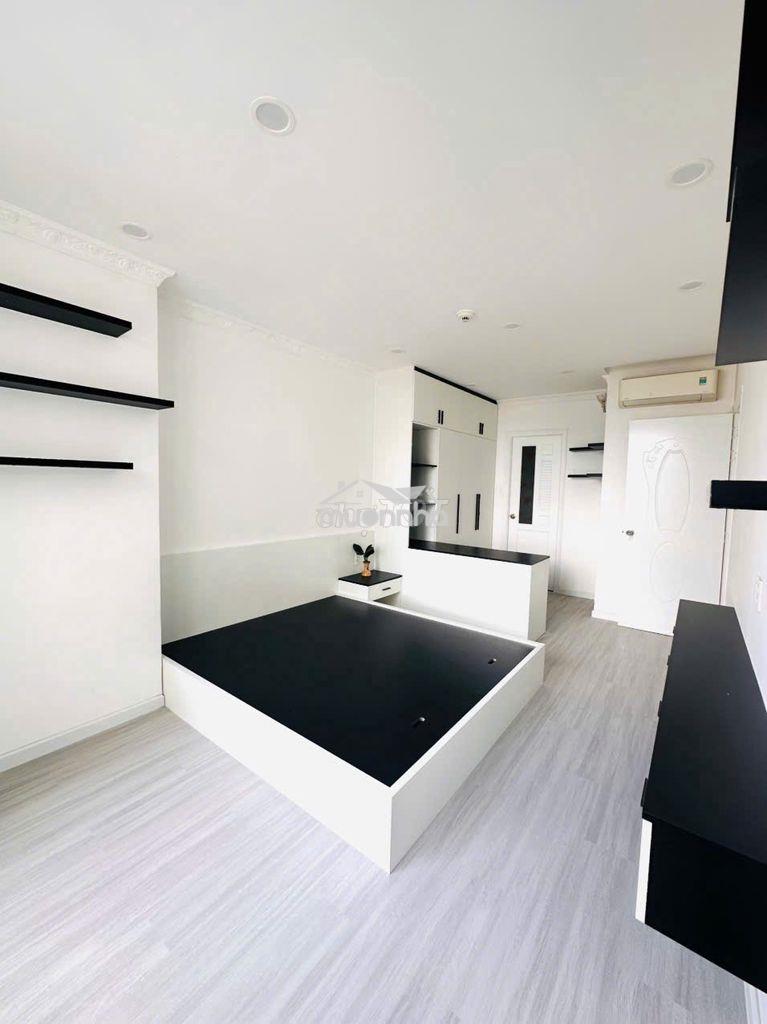 Bán gấp căn hộ tầng đẹp, garden gate sát sân bay tân sơn nhất
