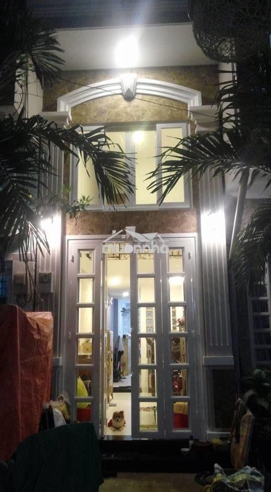 Phòng trọ q.1, đầy đủ tiện nghi