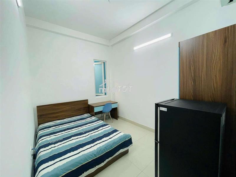 Cho thuê phòng đầy đủ nội thất - thang máy -sát đh y dược - bv chợ rẫy