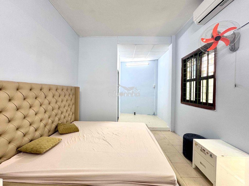 Phòng trọ hssv nt cơ bản ngay toà viettel chợ hoà hưng cmt8 quận 3 - Ảnh 2
