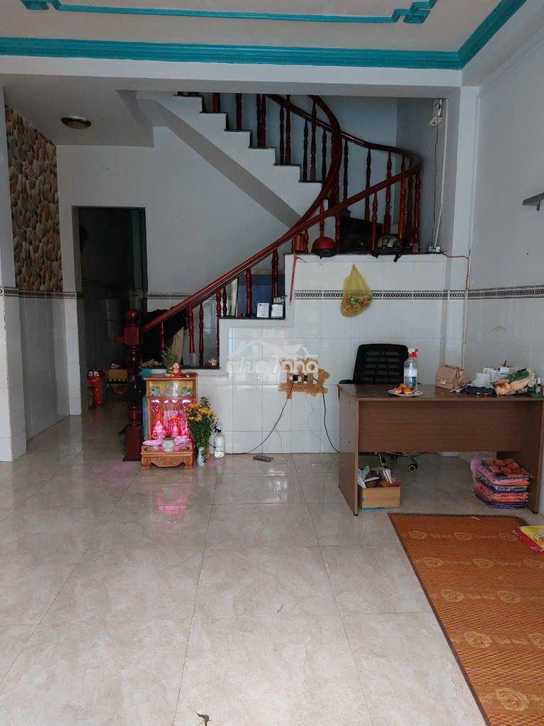 Cho thuê nhà nguyên căn hẻm 143 gò dầu