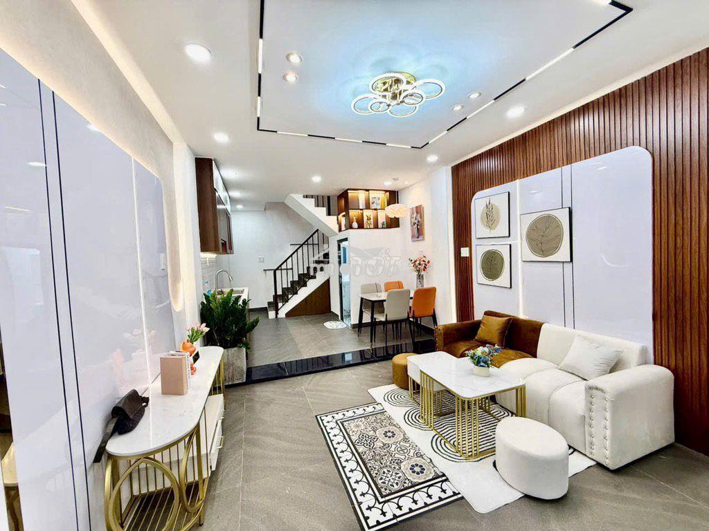 Bình thạnh, nhà đẹp hẻm ô tô, 3 tầng 30m2, gia 5.69ty - Ảnh 3