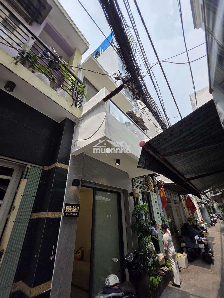 Nhà đẹp 2 tầng 2 mặt hẻm trước sau 666/ đg 3 tháng 2